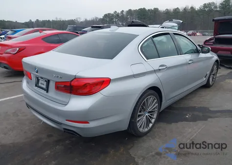 2018 BMW 540I из США, поврежденный, VIN WBAJE5C52JG918316